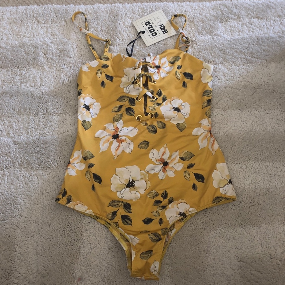 SCF X BEACH RIOT ONE PIECE SALE